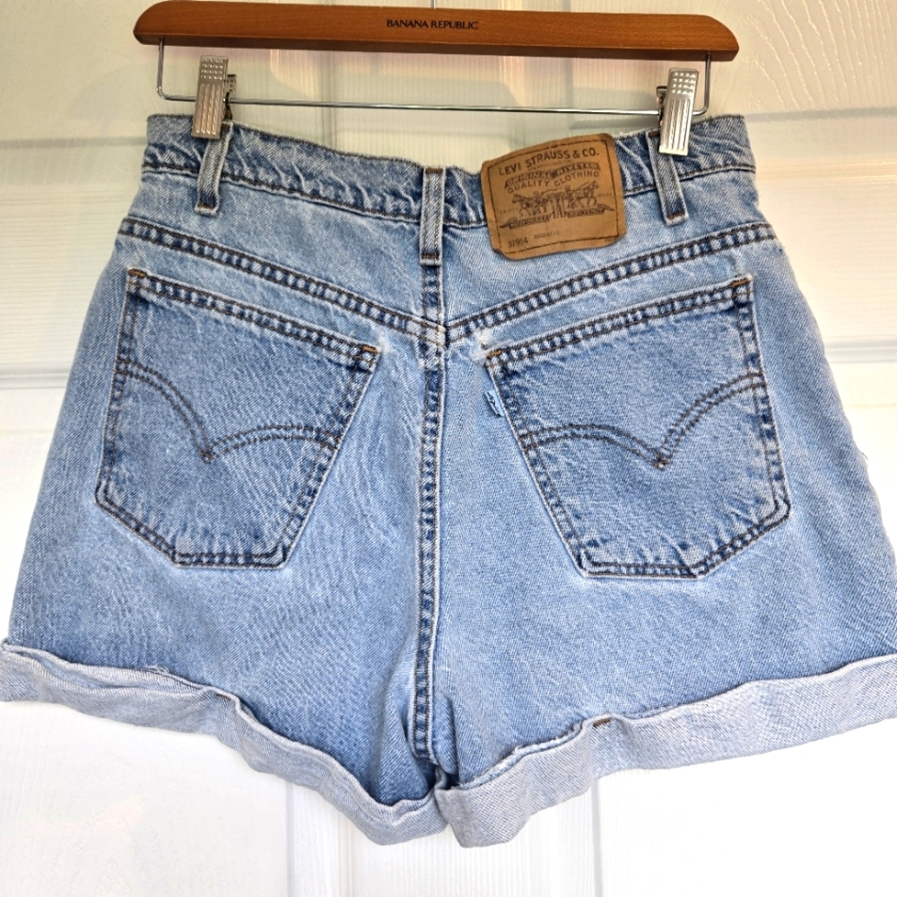 Levi's 910 Vintage High Waist Denim Jean Shorts Blue Tab Size 11